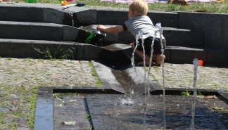 Spelen met water_6.JPG