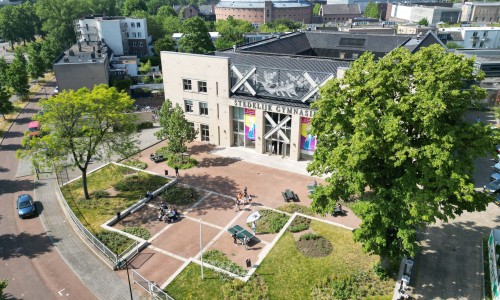 Voorplein Stedelijk Gym Breda