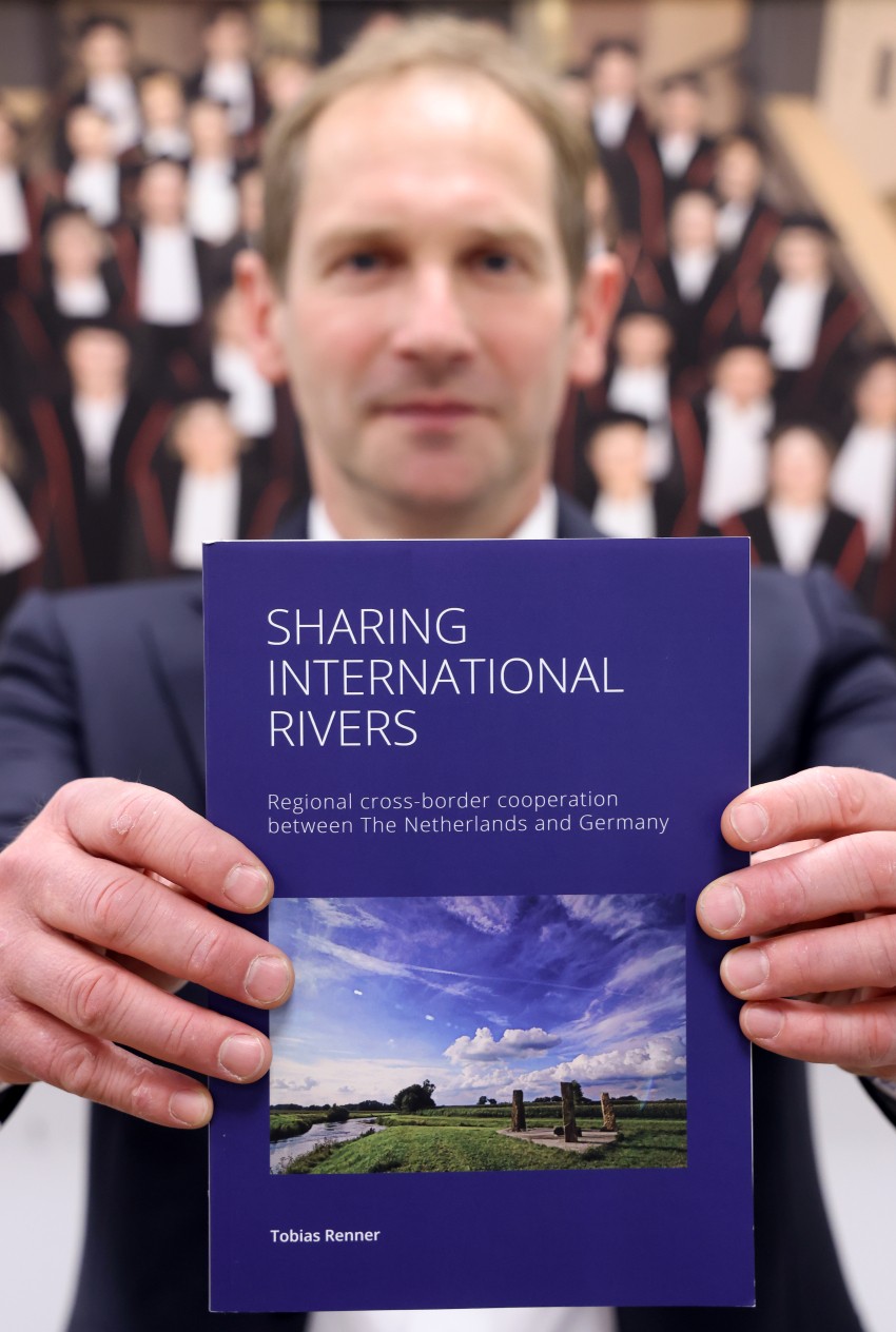 Sharing International Rivers